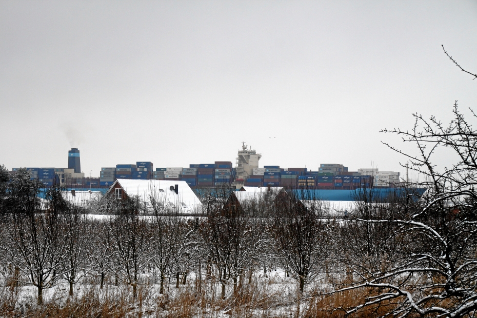 IMG14638.JPG - 03.12.2010: Maersk Eindhoven
